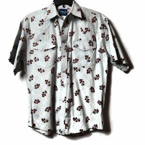 ✨Wrangler✨Short sleeve, Western Snap Front Size M